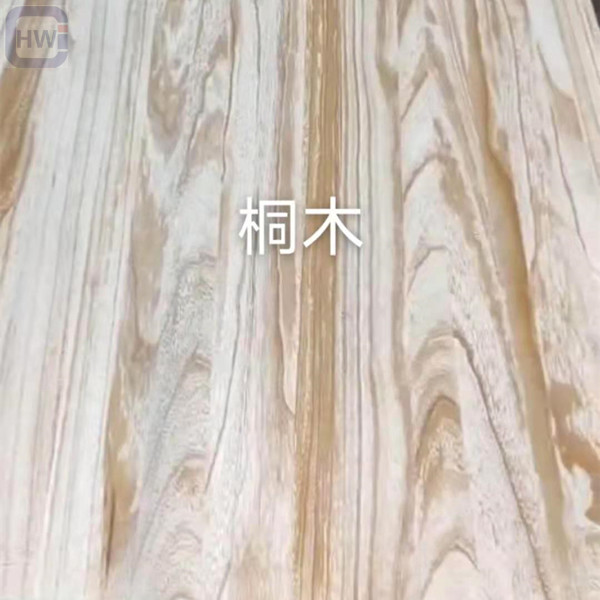 Customizable natural okoume veneer 