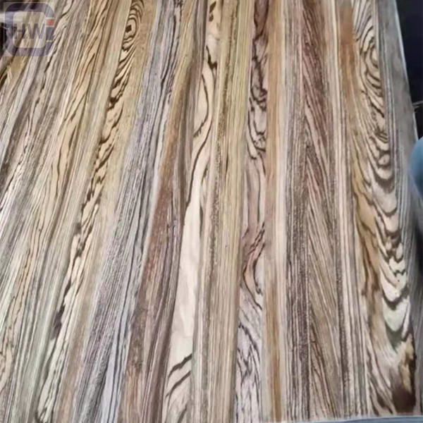 Customizable natural okoume veneer 