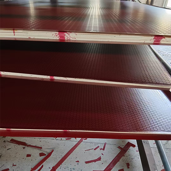 Anti-slip Film Faced Plywood